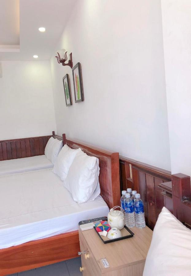 Viet Hostel Hue Exterior photo