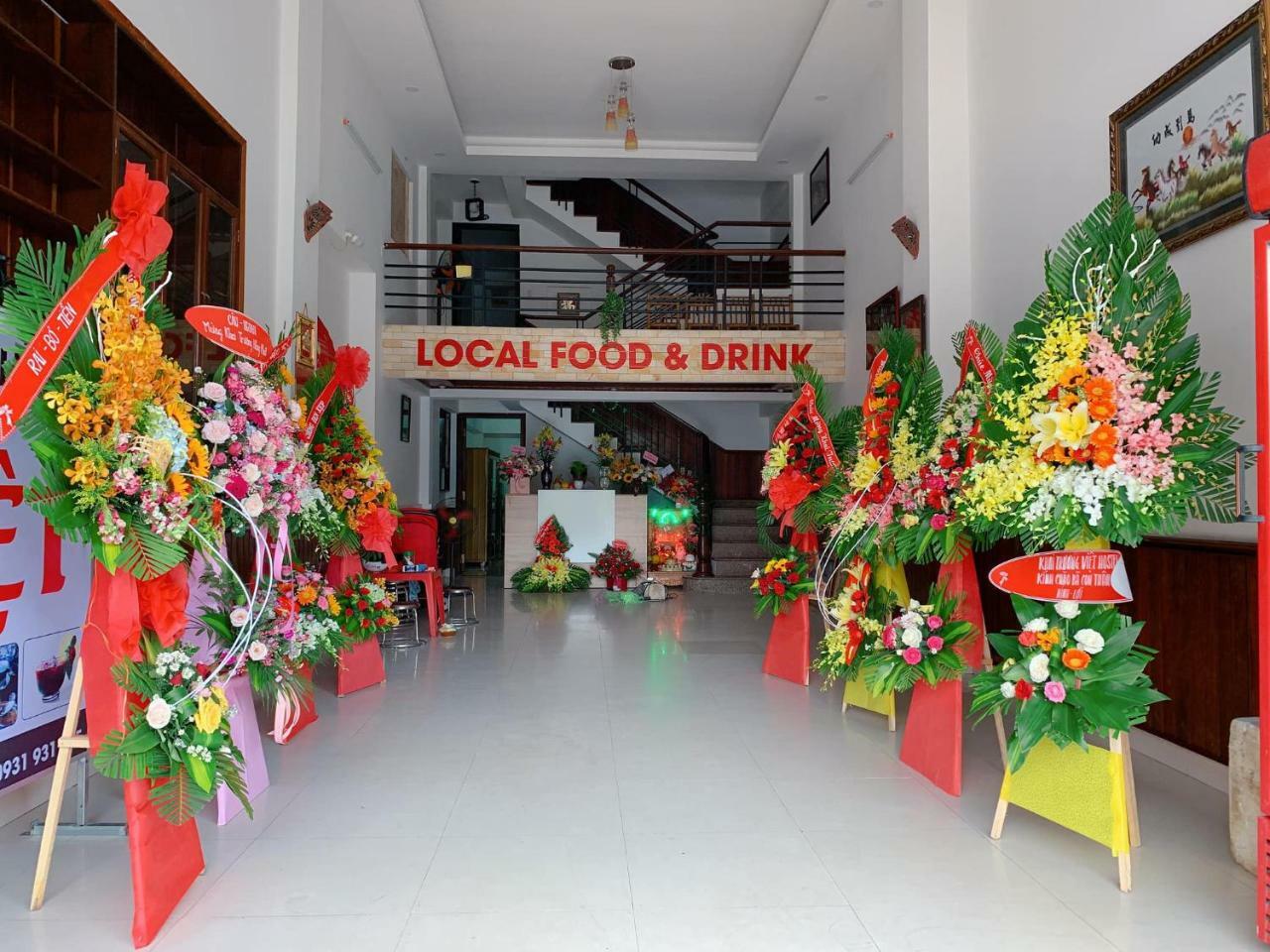 Viet Hostel Hue Exterior photo