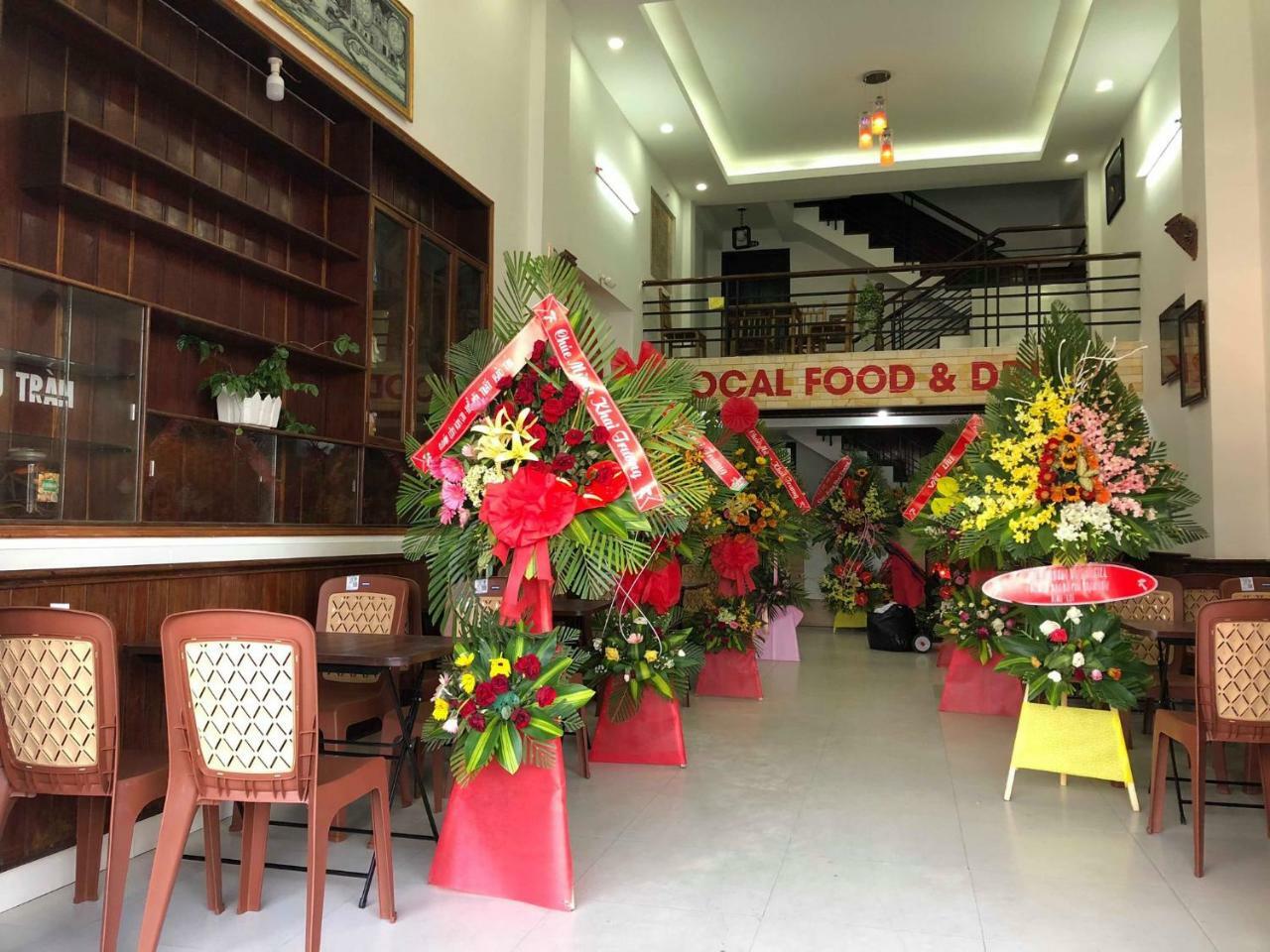 Viet Hostel Hue Exterior photo