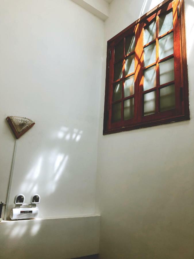 Viet Hostel Hue Exterior photo