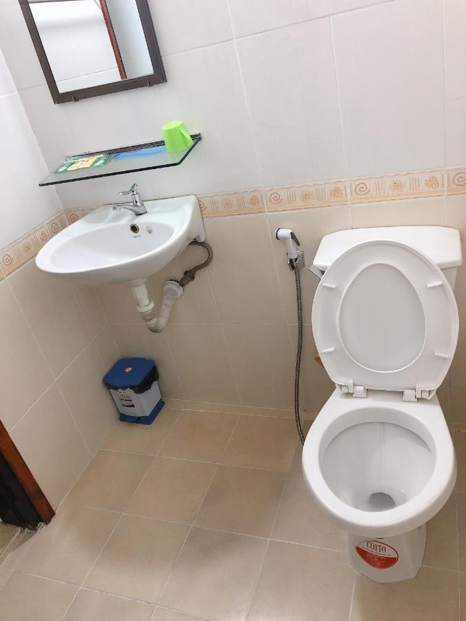 Viet Hostel Hue Exterior photo